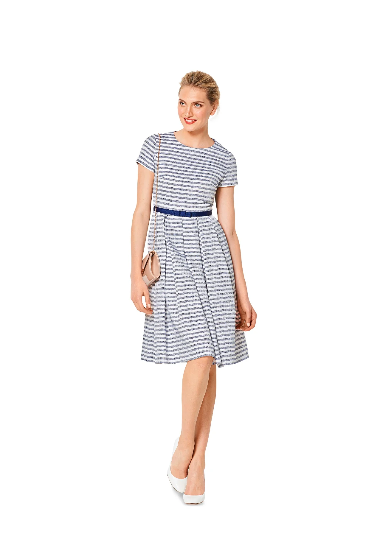 Burda Pattern 6343 Misses' pinafore dress - Image 5