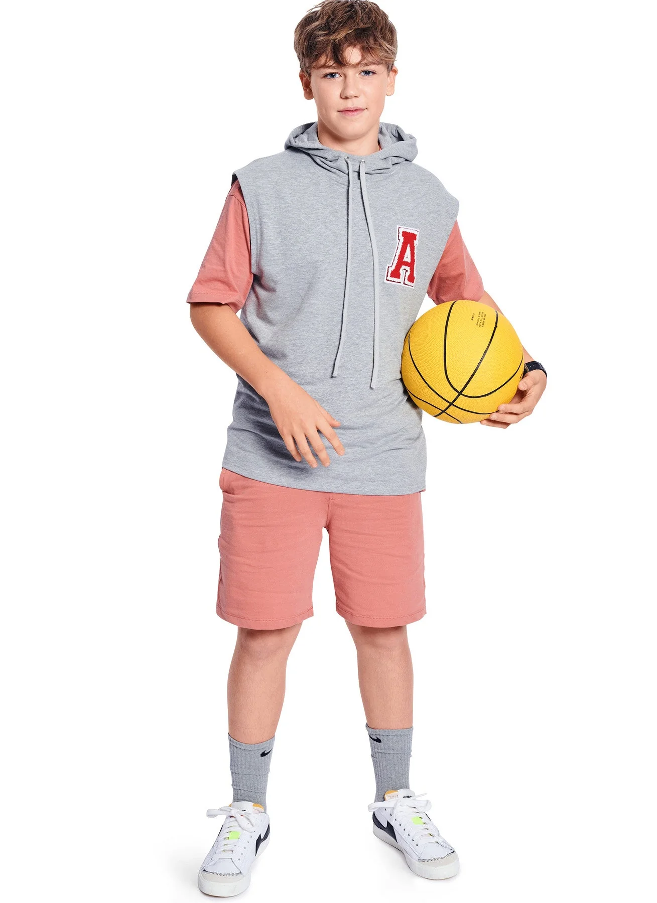 Burda Pattern 9213 Children's Sweatshirt - Image 5