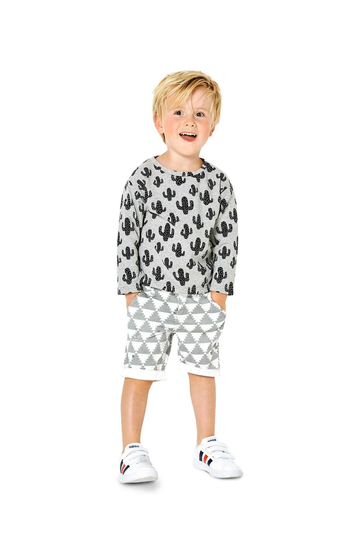 Burda Pattern 9322 Child's top - Image 4