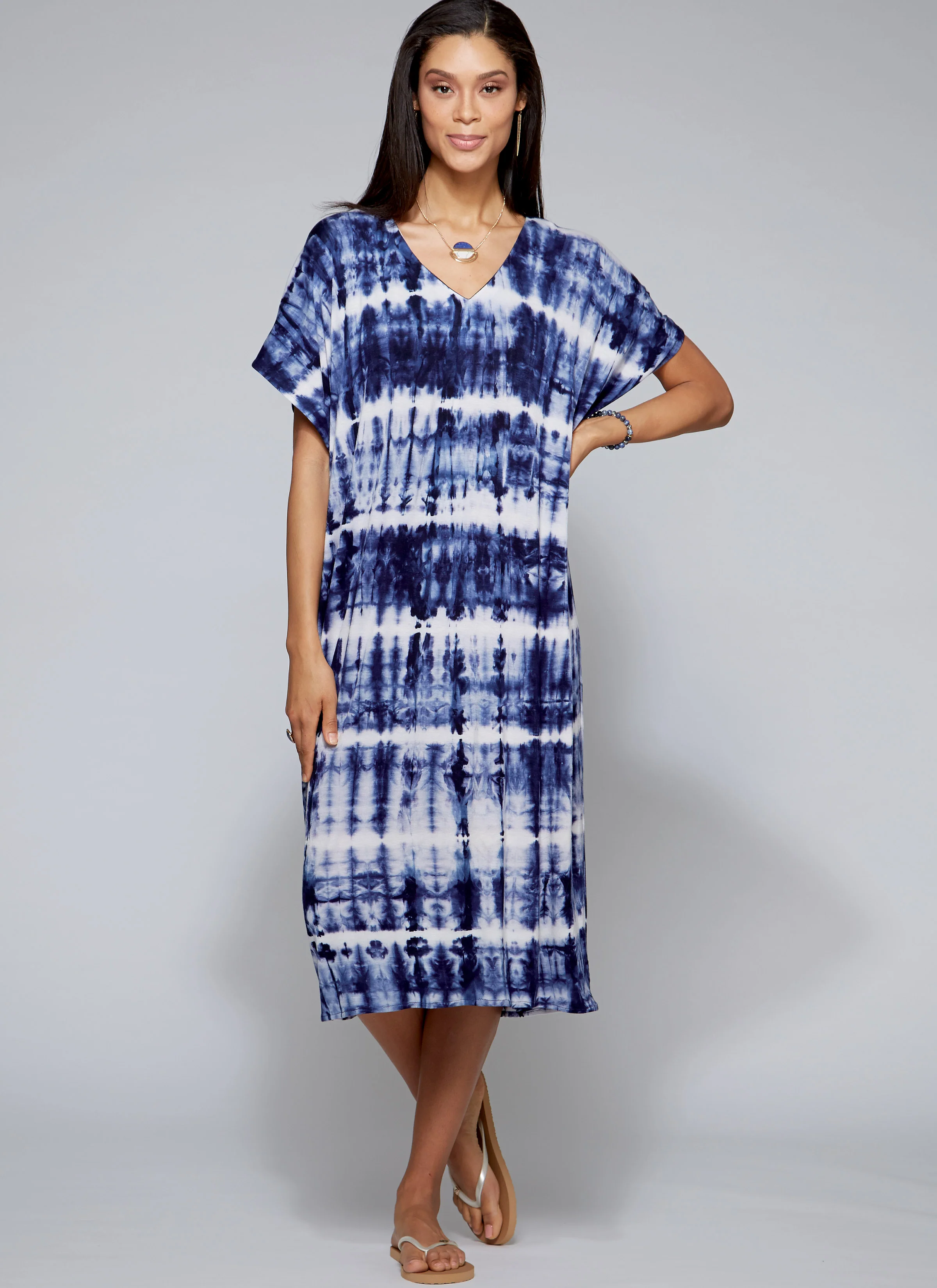 Butterick Pattern B6853 Misses' V-Neck Pullover Tunic & Dresses - Image 4