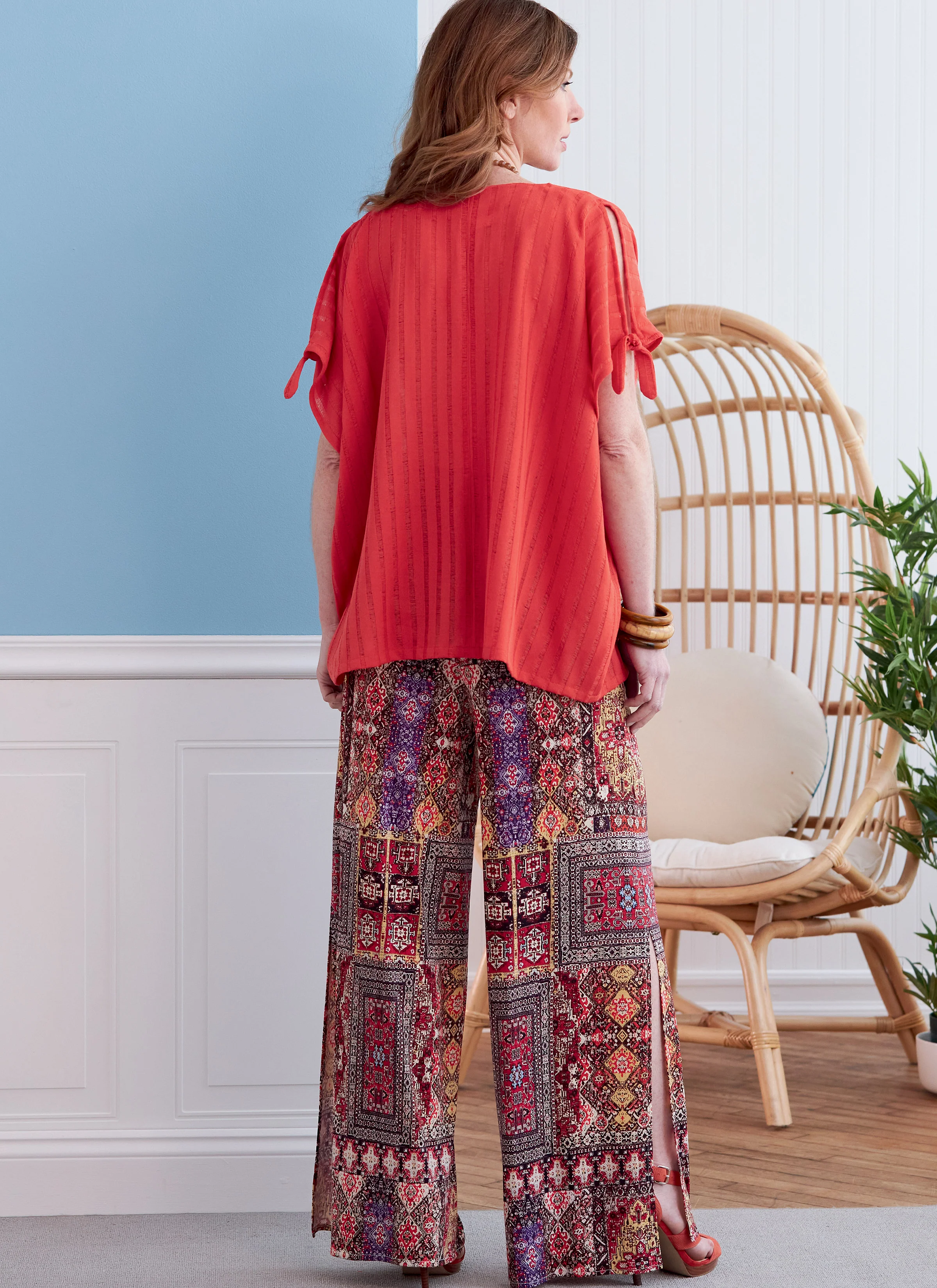 Butterick Pattern B6853 Misses' V-Neck Pullover Tunic & Dresses - Image 5