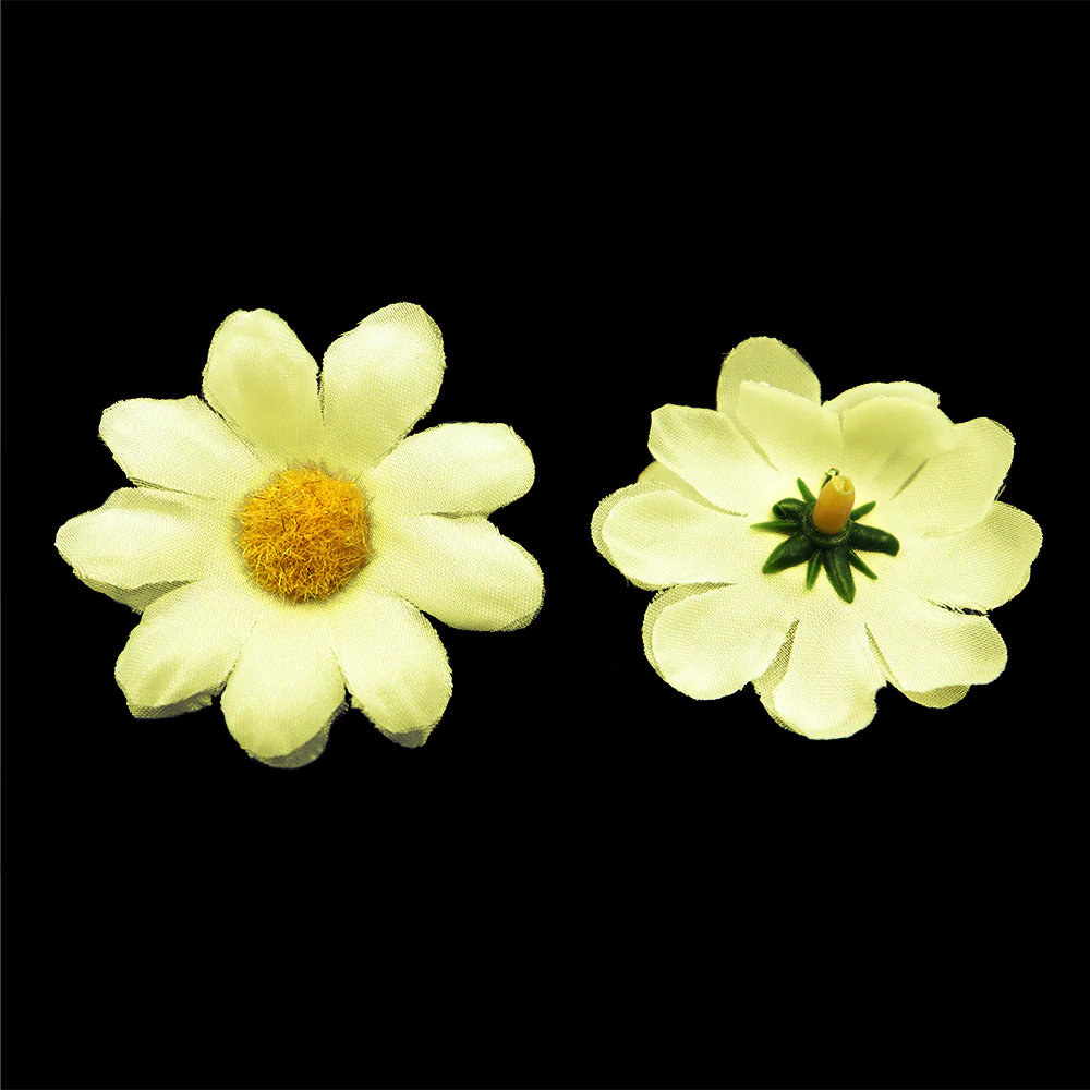 Crafty Bitz Daisy Flowers, Yellow- 8pk - Image 2