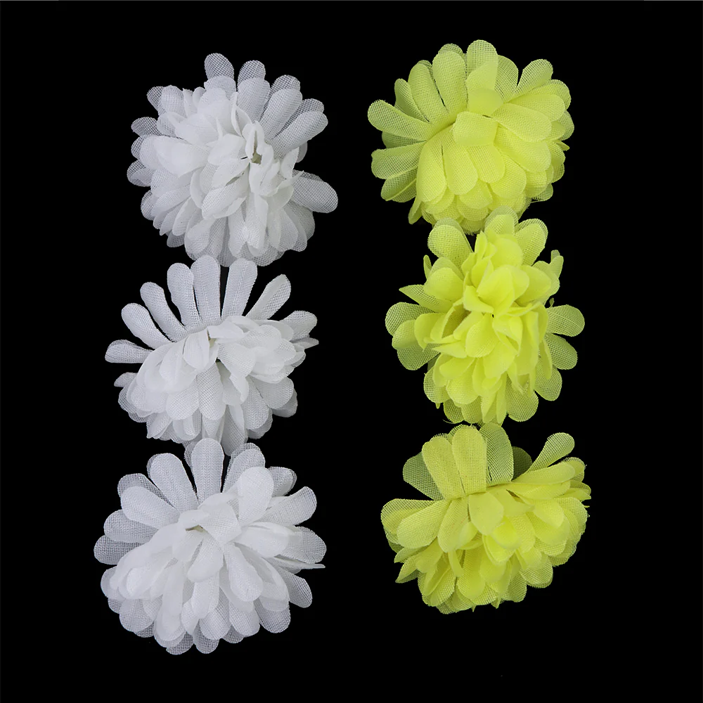 Crafty Bitz Flowers, White/Yellow- 6pk - Image 2