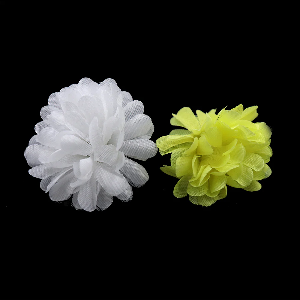 Crafty Bitz Flowers, White/Yellow- 6pk - Image 3