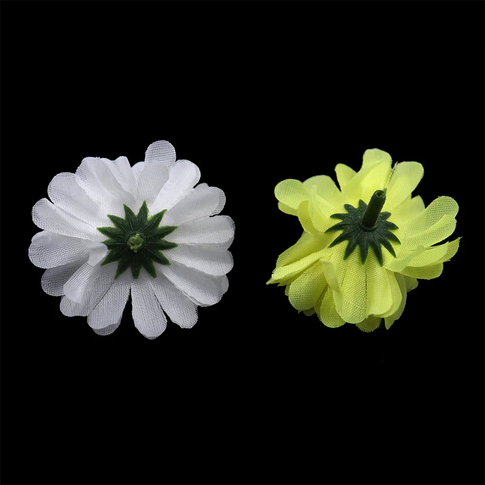 Crafty Bitz Flowers, White/Yellow- 6pk - Image 4