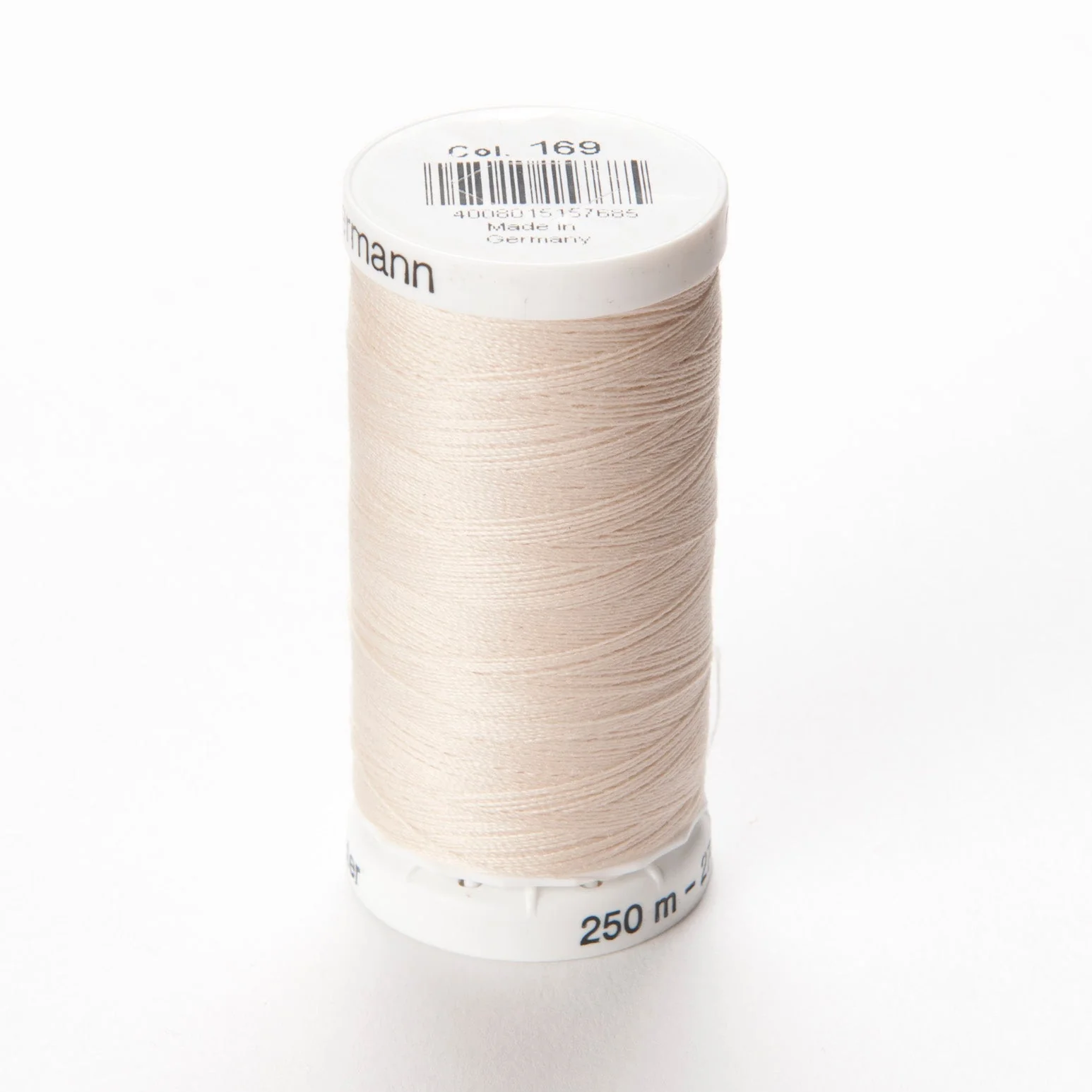Gutermann Polyester Thread, 250m - Image 9
