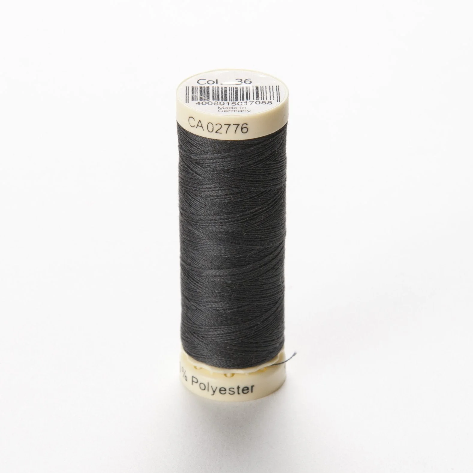 Gutermann Polyester Thread, 100m - Image 7