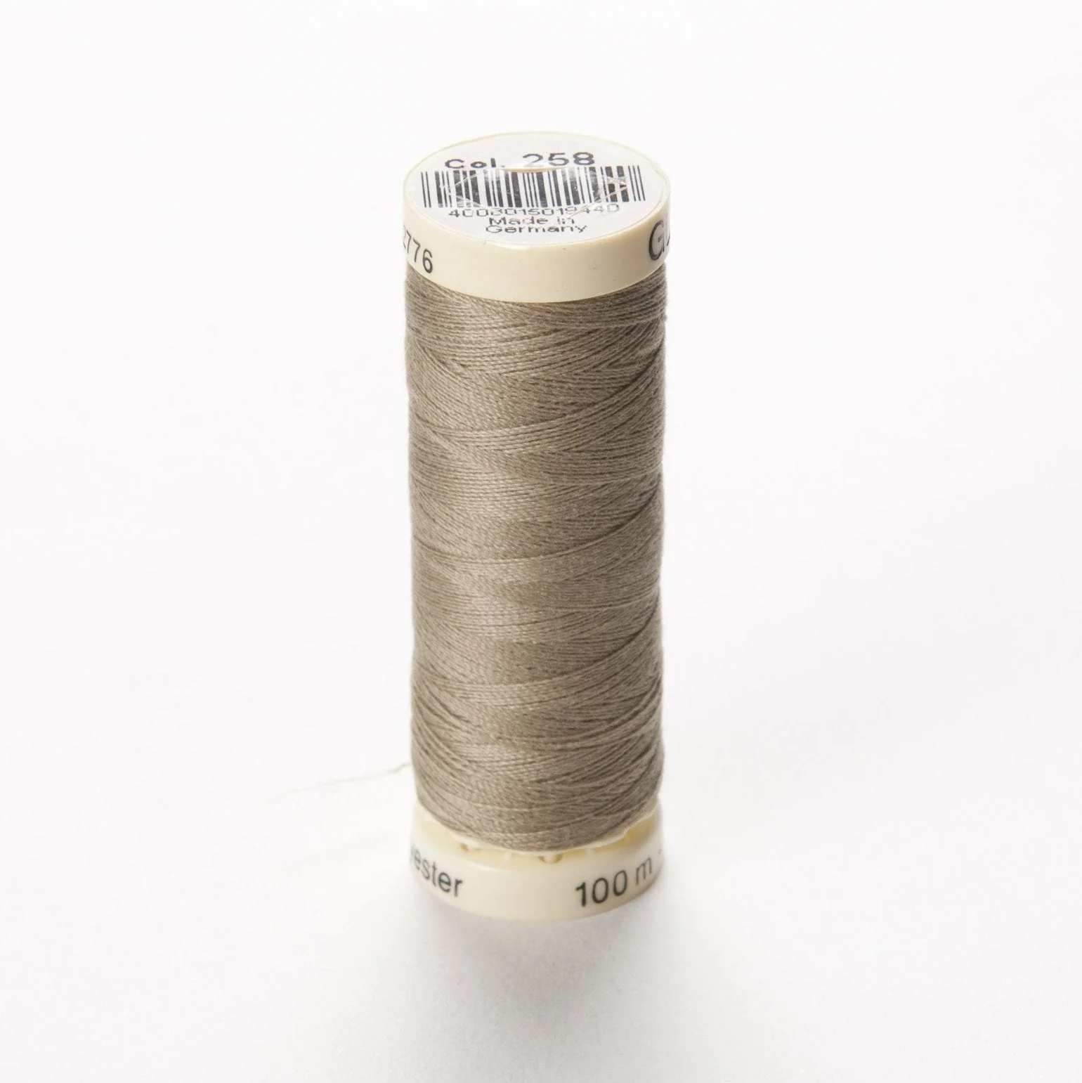 Gutermann Polyester Thread, 100m - Image 79