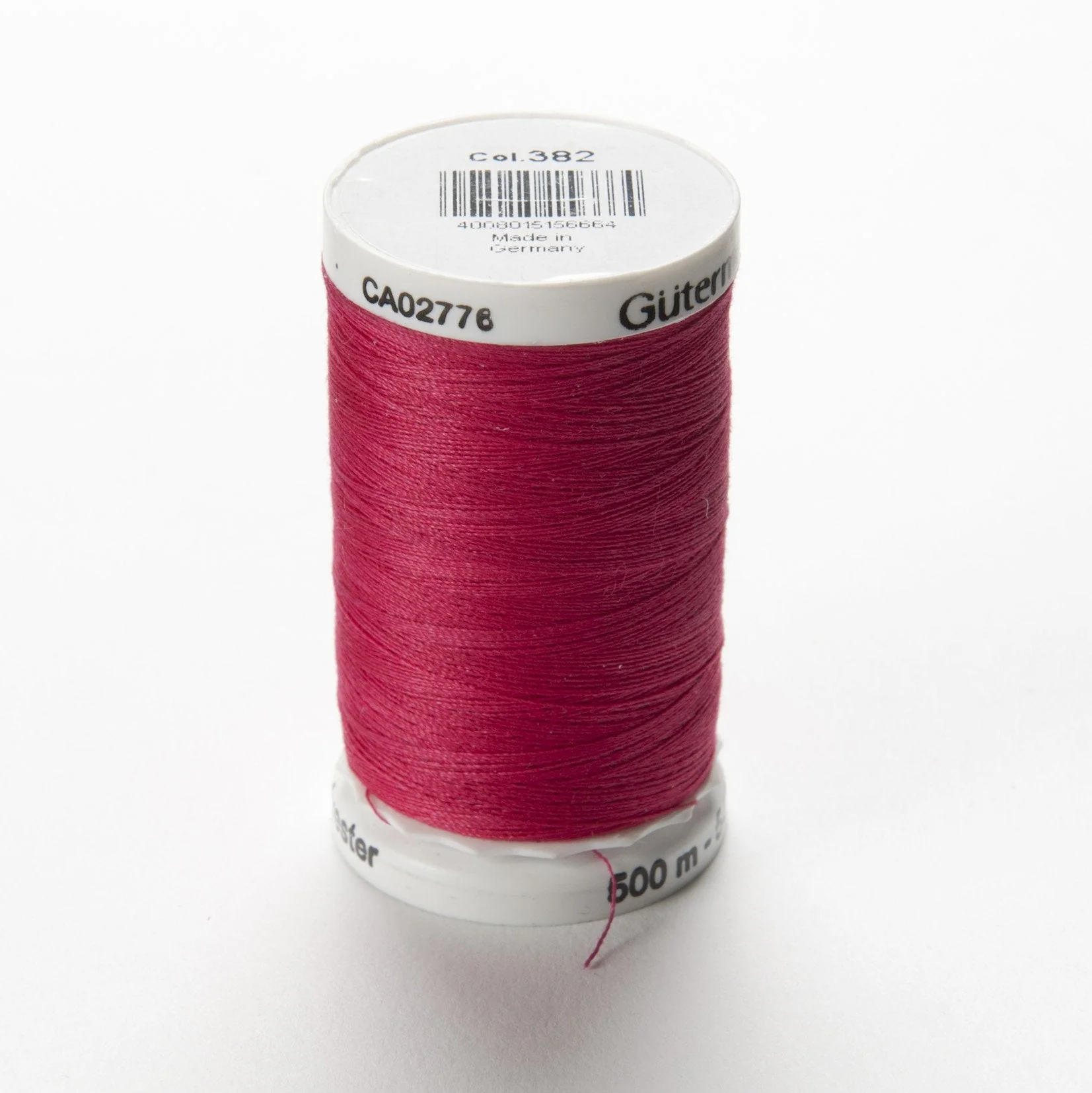 Gutermann Polyester Thread, 500m - Image 13