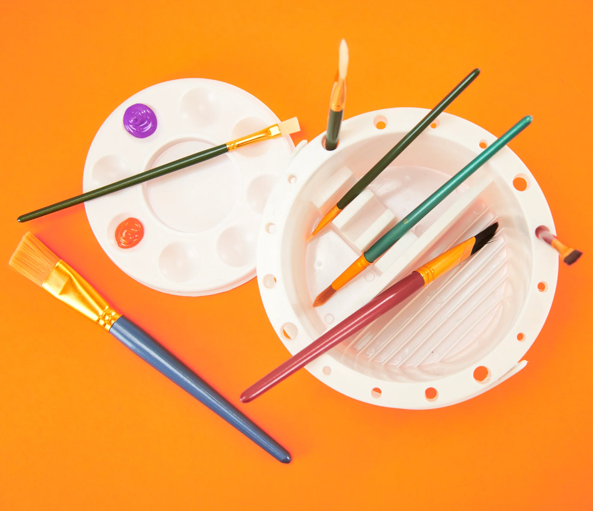 Makr Plastic Brush Tub - Image 3