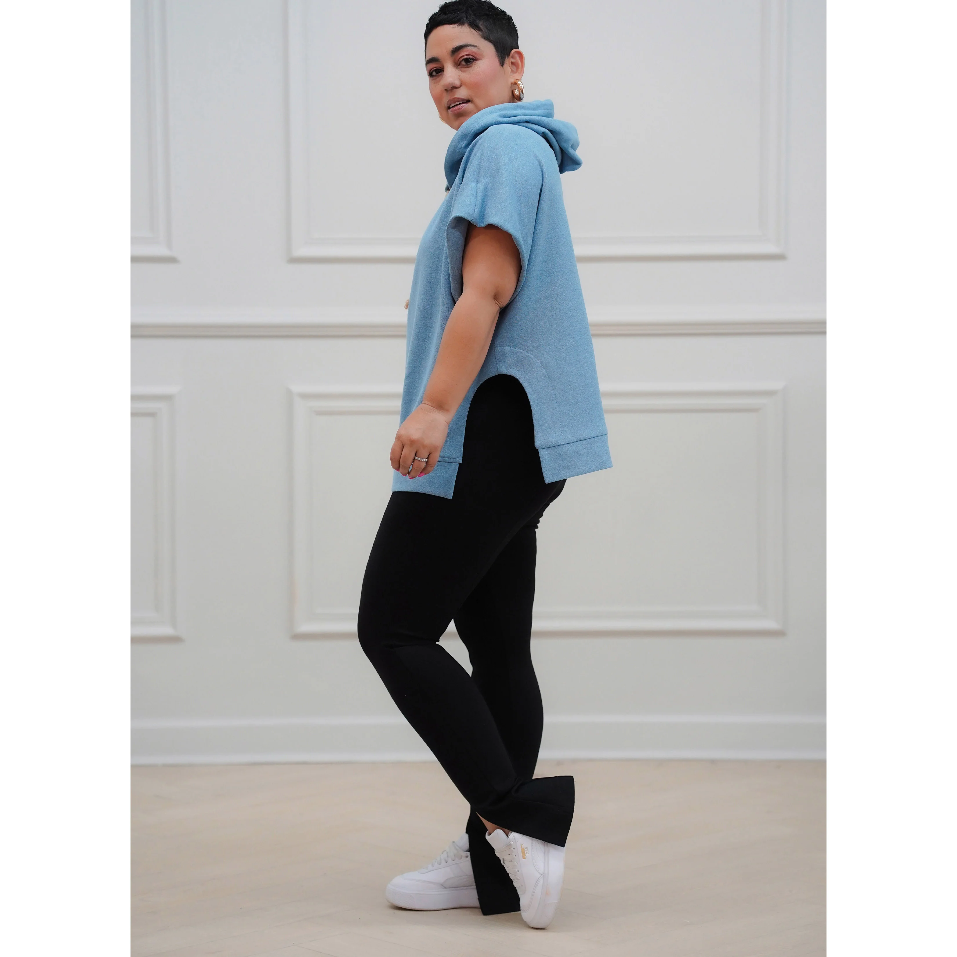 Simplicity Pattern S9636 Misses' Hoods & Leggings - Image 3