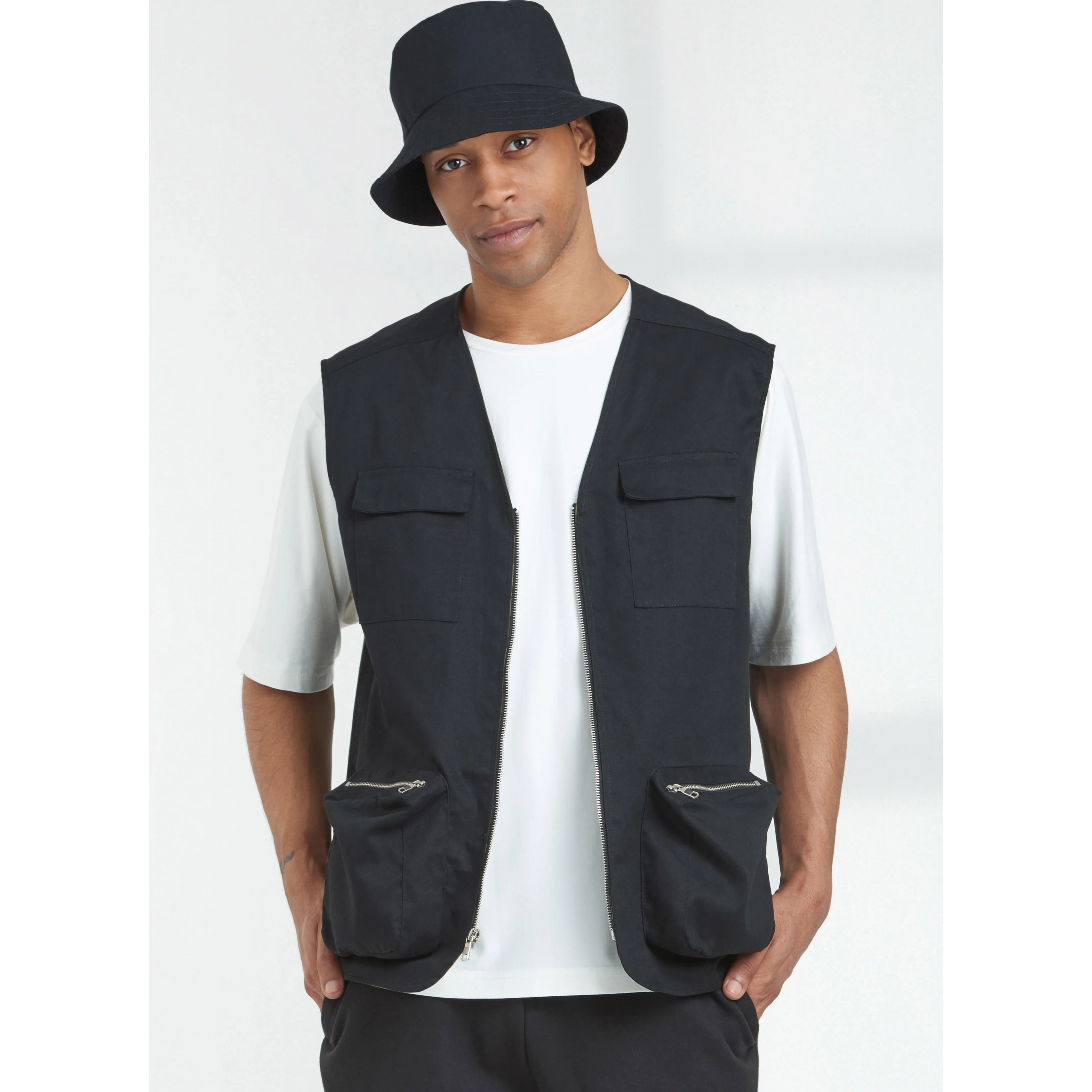Simplicity Pattern S9651 Men's Knit Top Vest & Hat - Image 5