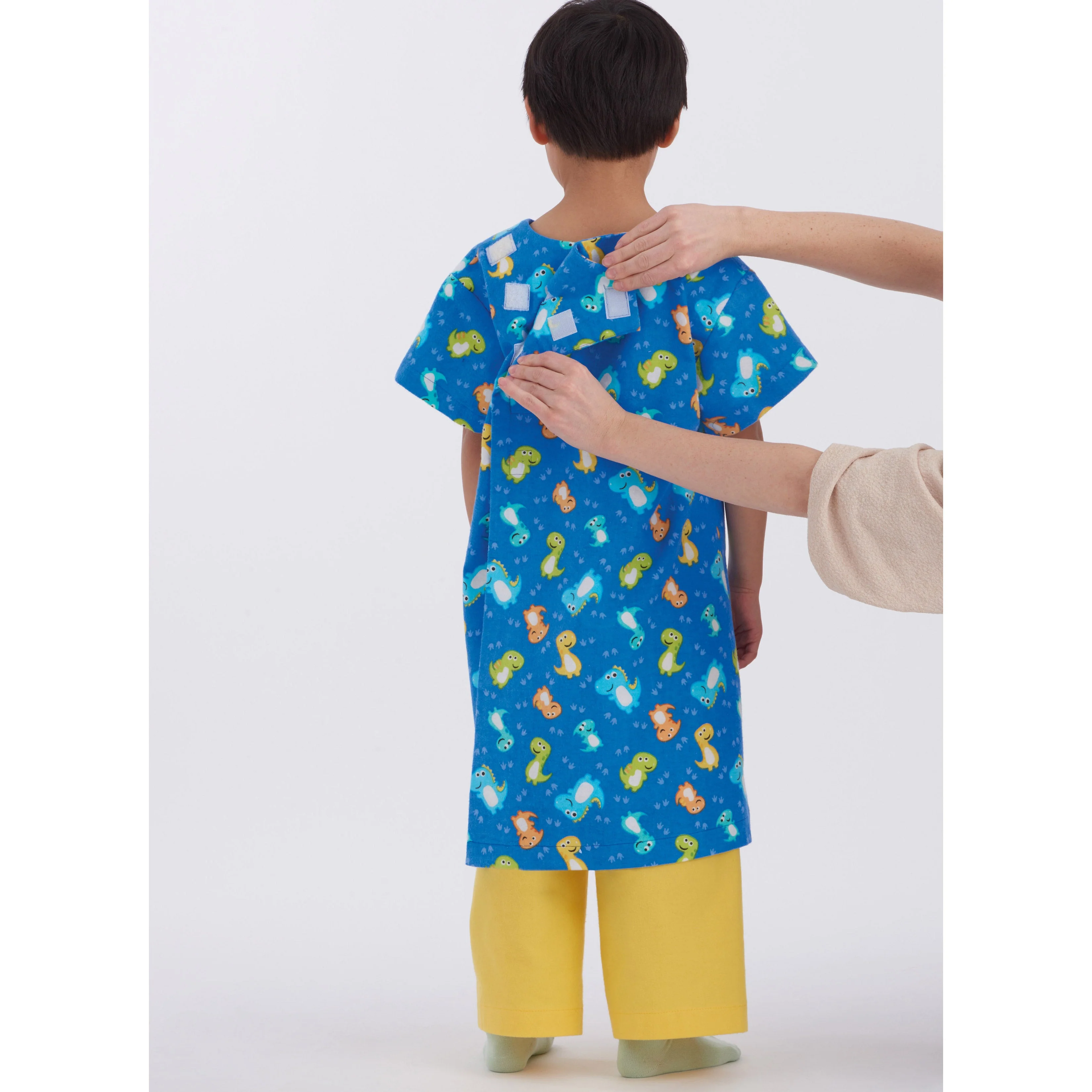Simplicity Pattern SS9578 Children's, Girls' and Boys' Recovery Gowns and Pants - Image 6