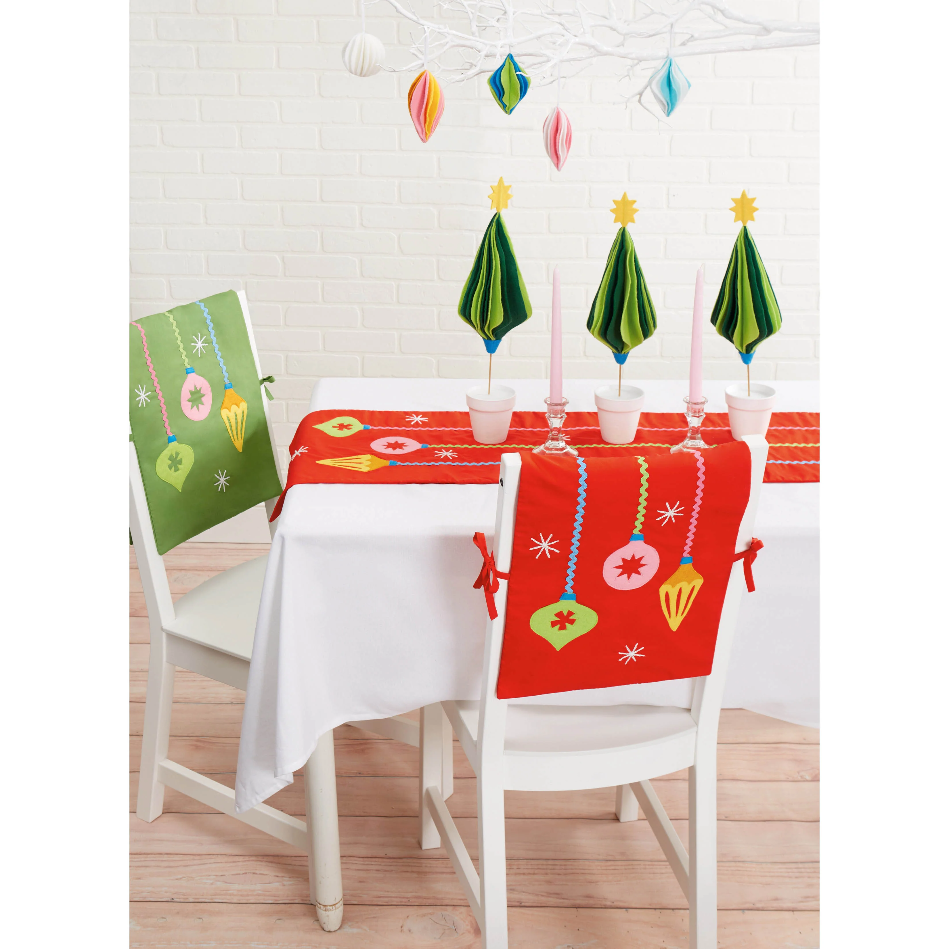 Simplicity Pattern S9669 Holiday Craft, Chair Scarf - Image 3