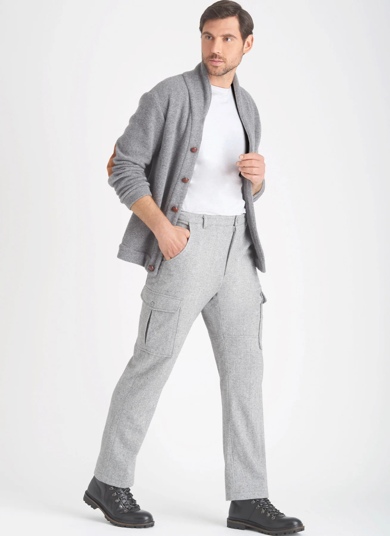 Simplicity Pattern S9693 Men/Boy Skirt/Pants - Image 2