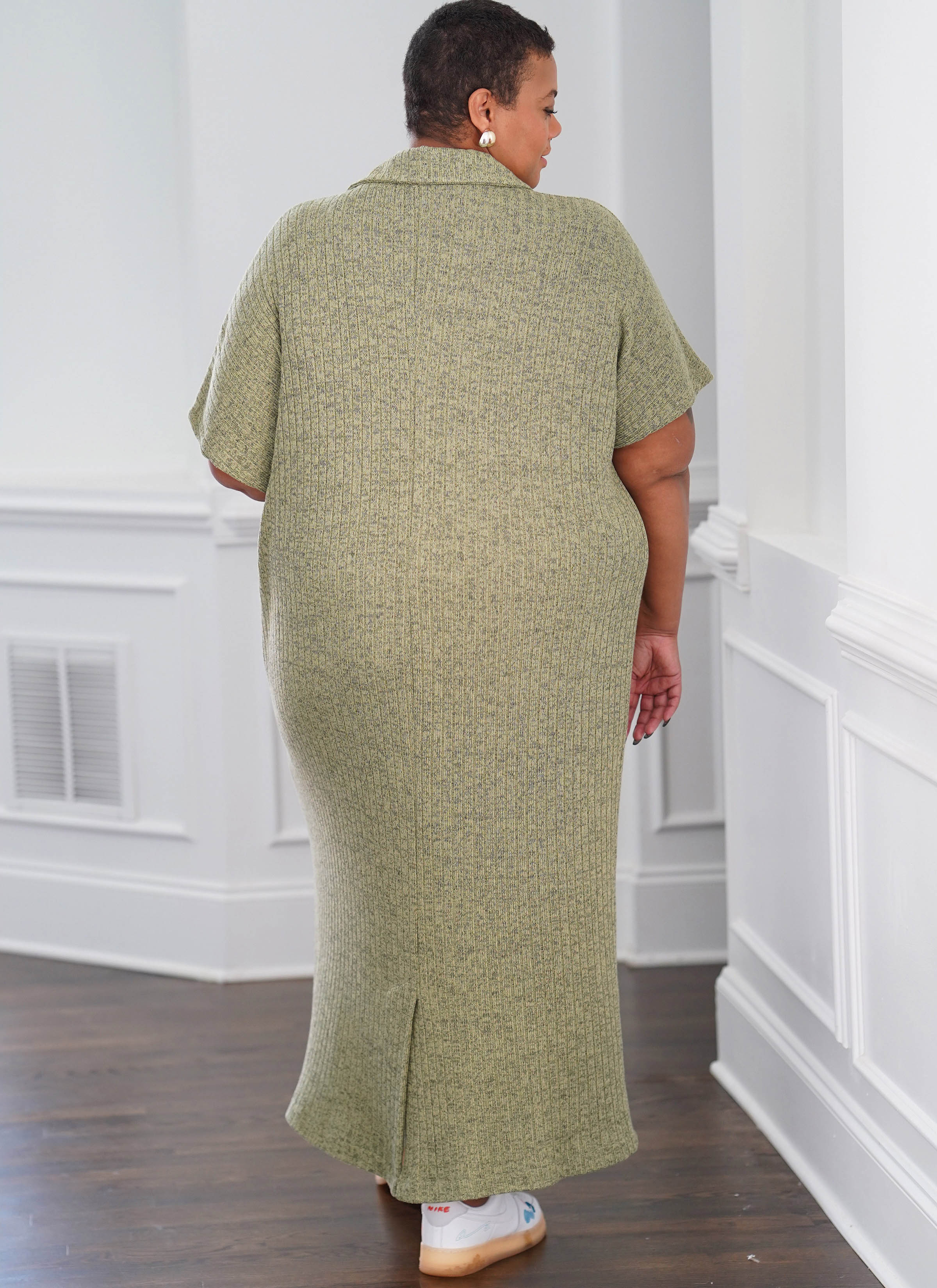 Simplicity Pattern S9741 Plus Size Dress - Image 4
