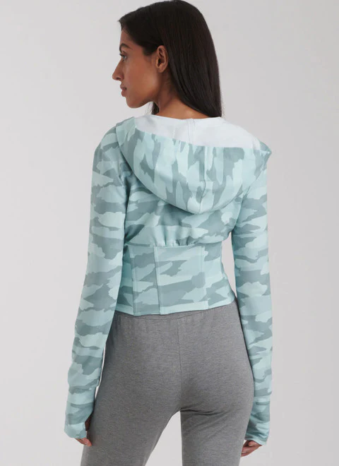 Simplicity Pattern 9895 Misses' and Women's Jacket and Knit Leggings - Image 4