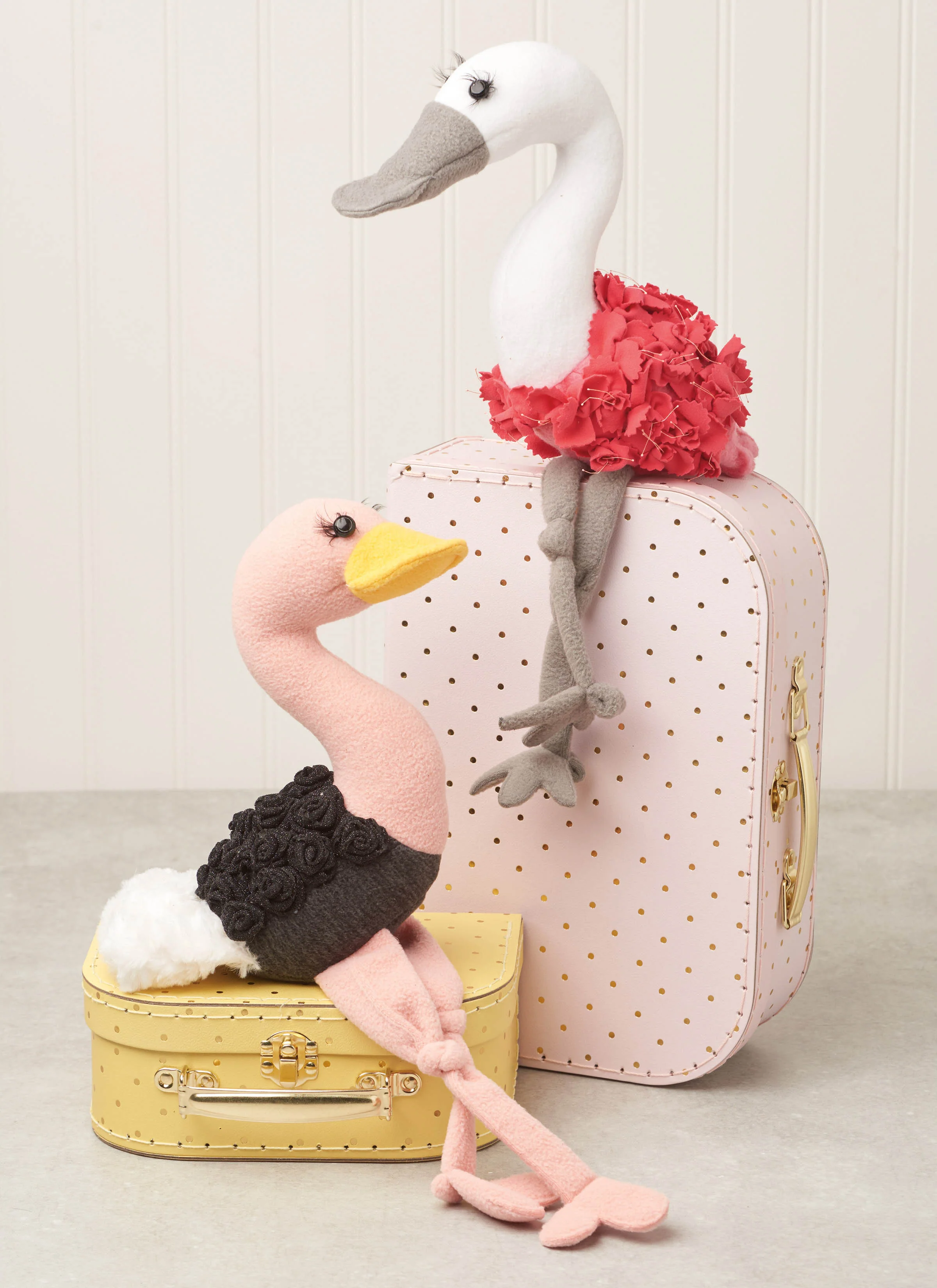Simplicity Pattern S9774 Undefined Stuffed Craft - Image 3
