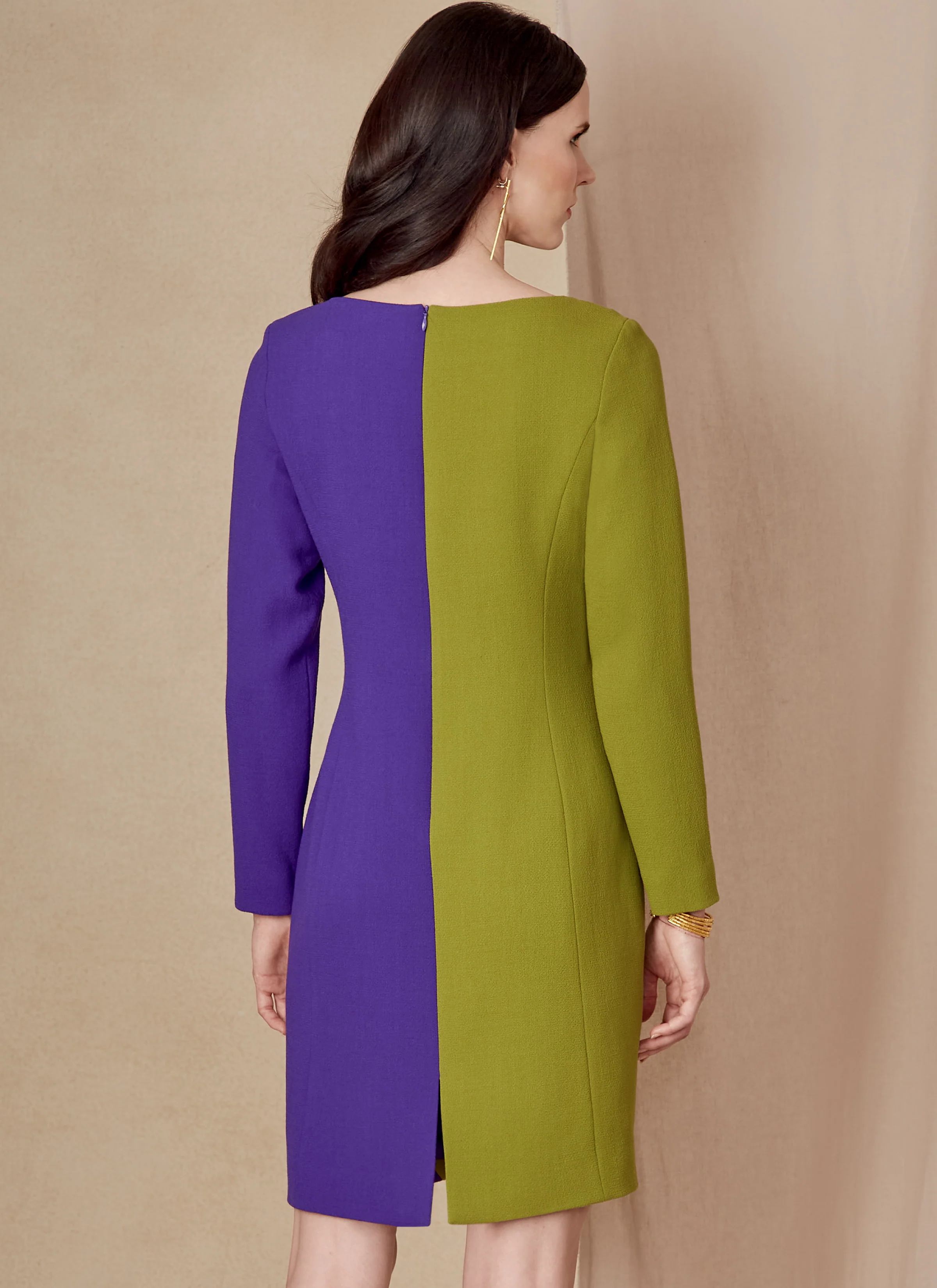 Vogue Pattern V1819 Misses' Dress - Image 5