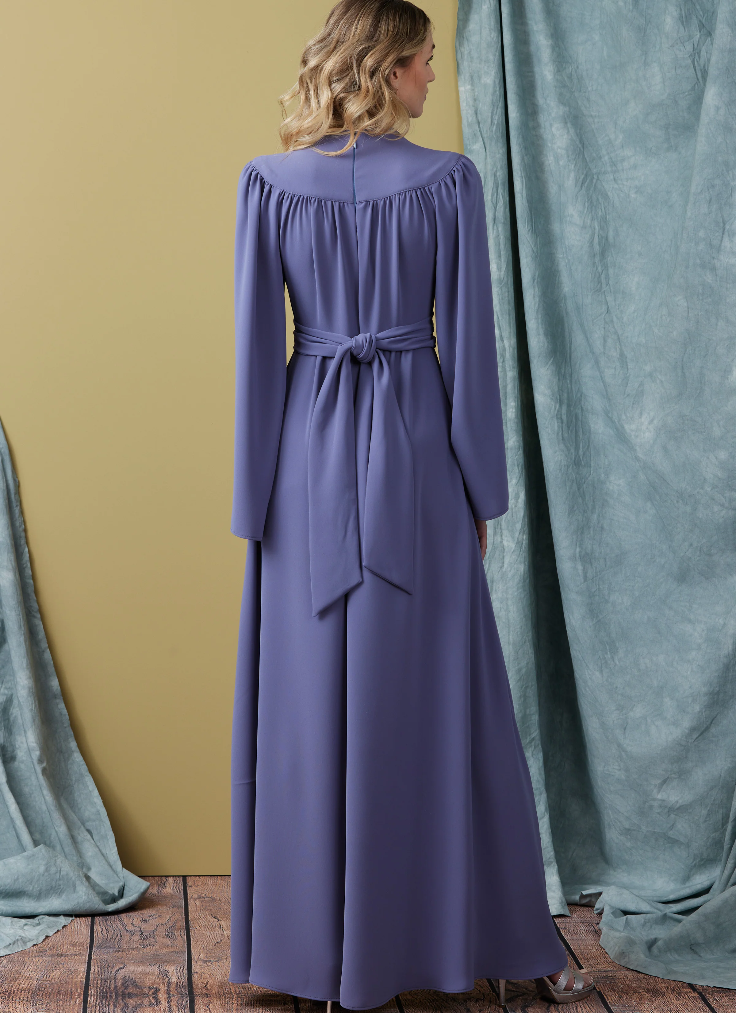 Vogue V1921 Miss Dress In two Lengths - Image 5