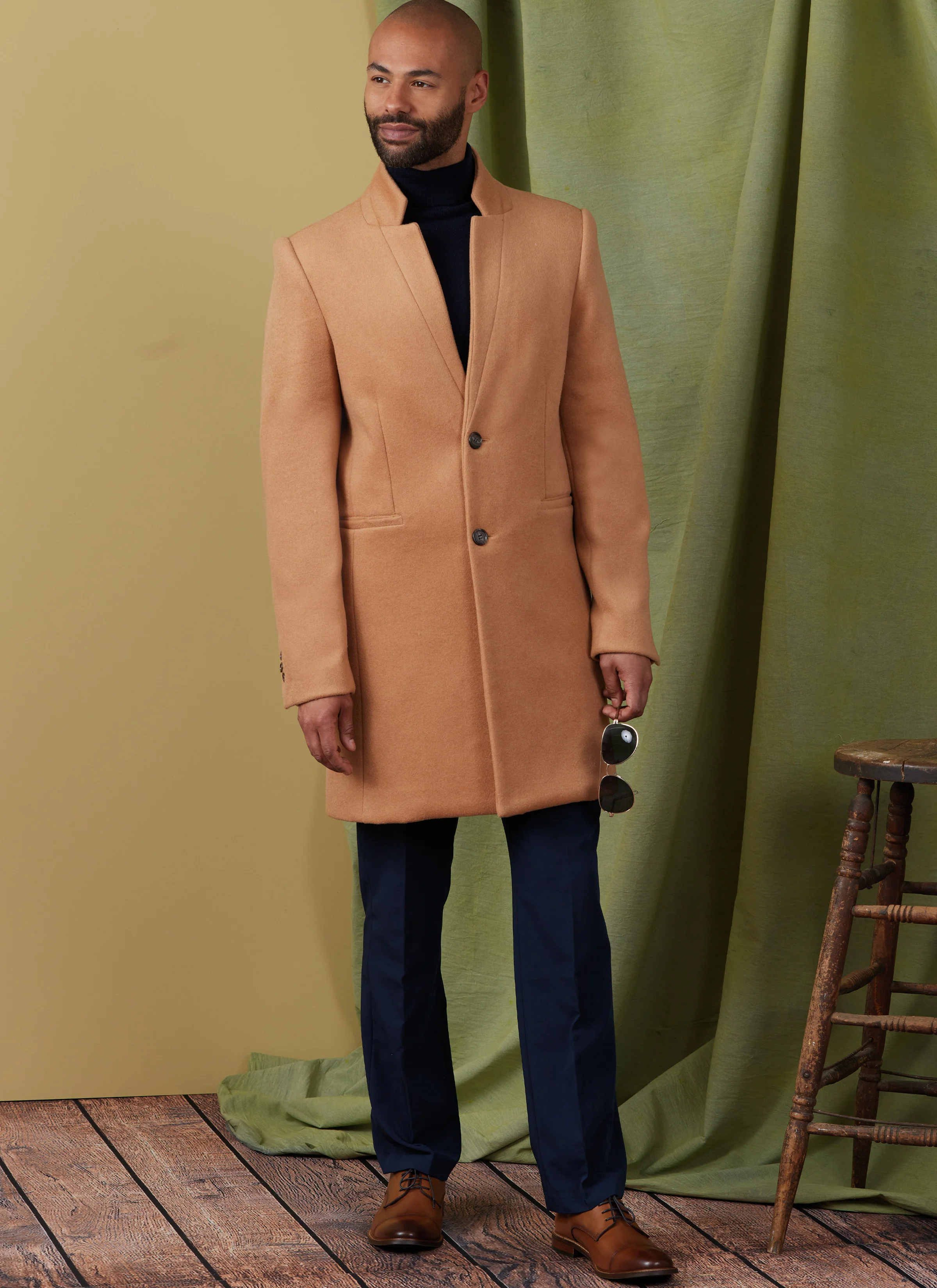 Vogue V1930 Men's Coat - Image 6