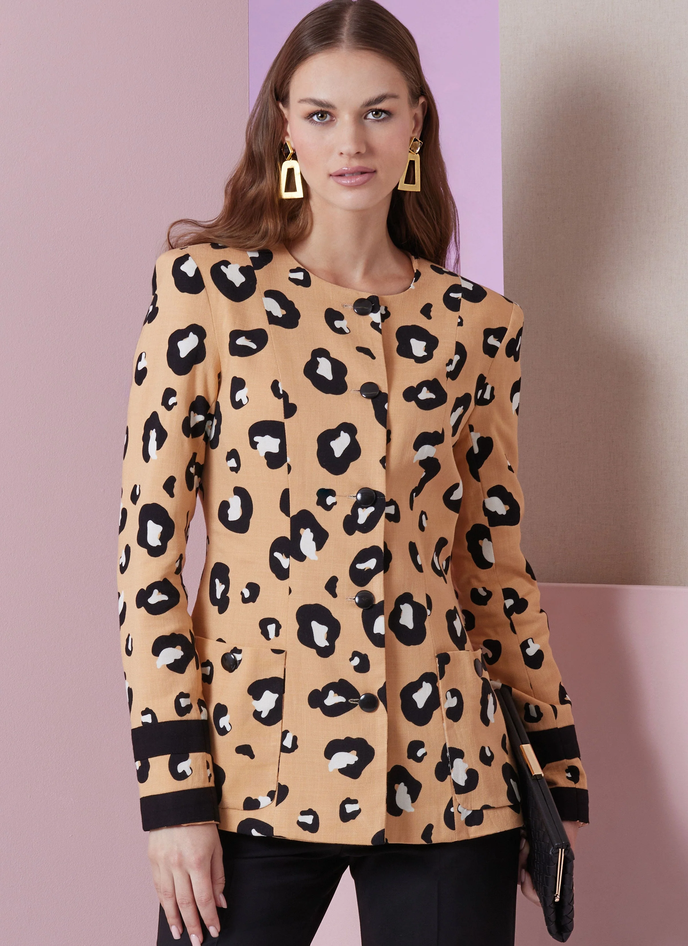 Vogue Pattern V2015 Misses' Jacket - Image 2
